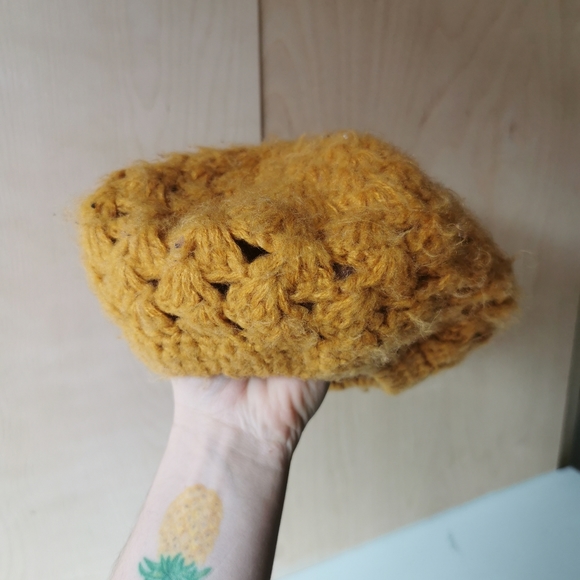 Yellow Bouree - Picture 3 of 5